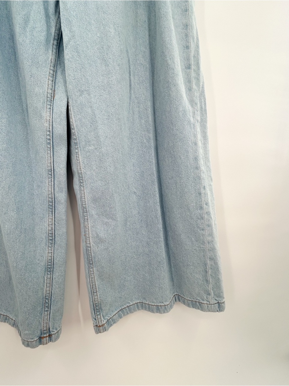 Zara Mid Rise Wide Leg Jeans with Darts Light Blue 30 - Picture 12 of 14